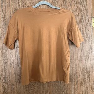 Christian Siriano Tan Short Sleeve Tee